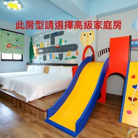 達樂斯電梯民宿dollars Bnb Taitung Exterior photo